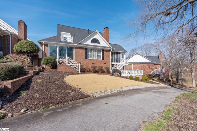 310 Greenview Circle, Greenville, SC 29609