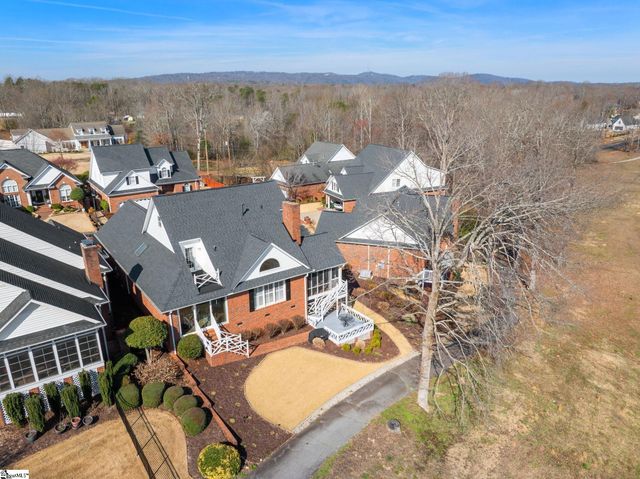 310 Greenview Circle, Greenville, SC 29609