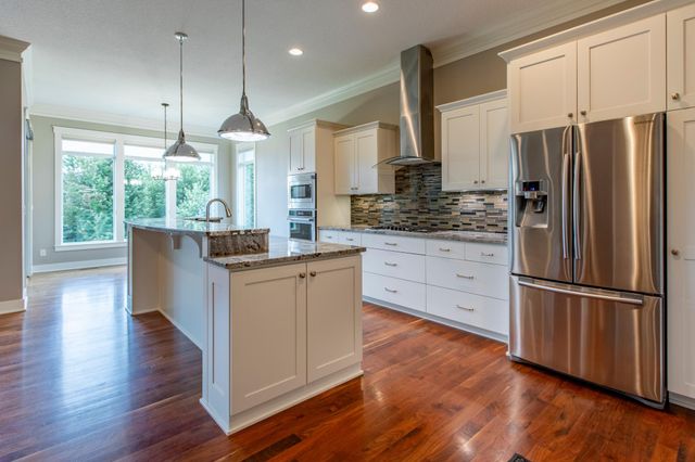 5124 Scenic Oak Drive SW, Rochester, MN 55902
