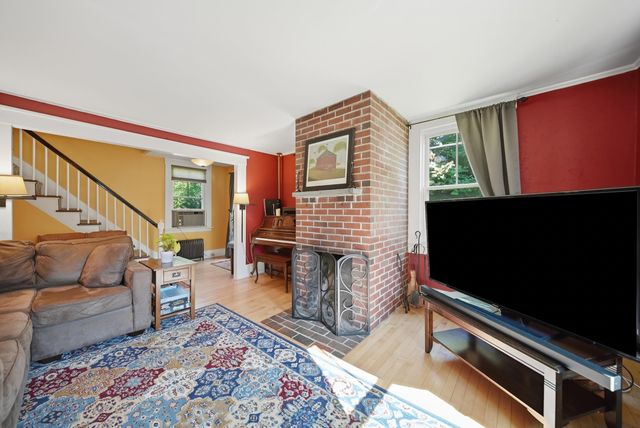45 Oak Street, Dover, NH 03820