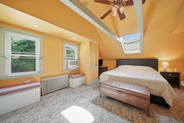 45 Oak Street, Dover, NH 03820