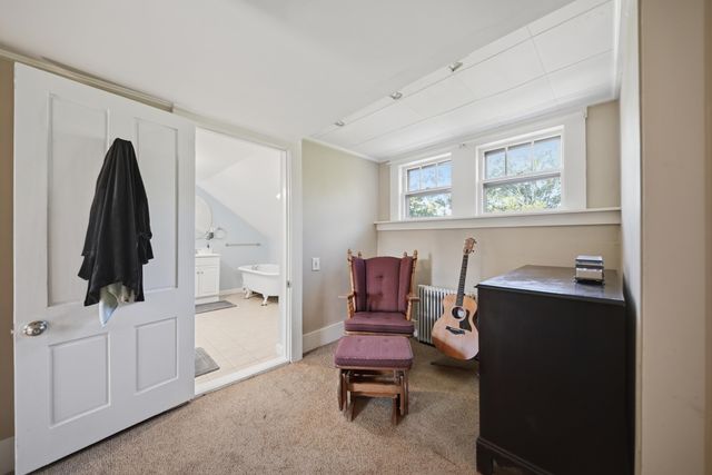 45 Oak Street, Dover, NH 03820