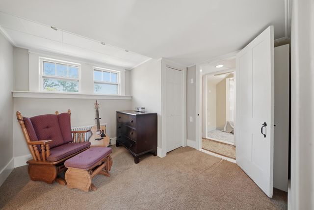 45 Oak Street, Dover, NH 03820