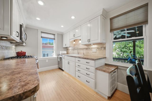 45 Oak Street, Dover, NH 03820