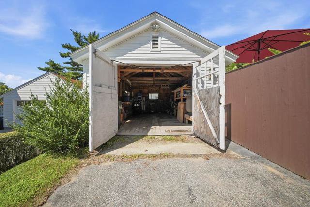 45 Oak Street, Dover, NH 03820