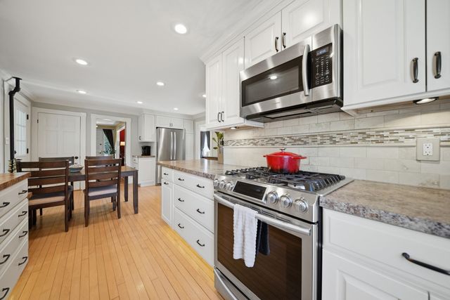 45 Oak Street, Dover, NH 03820