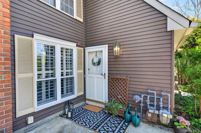 92 Homestead Vil Drive, Warwick, NY 10990