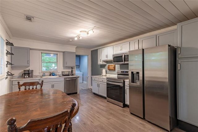 104 E Gordon, Villa Rica, GA 30180