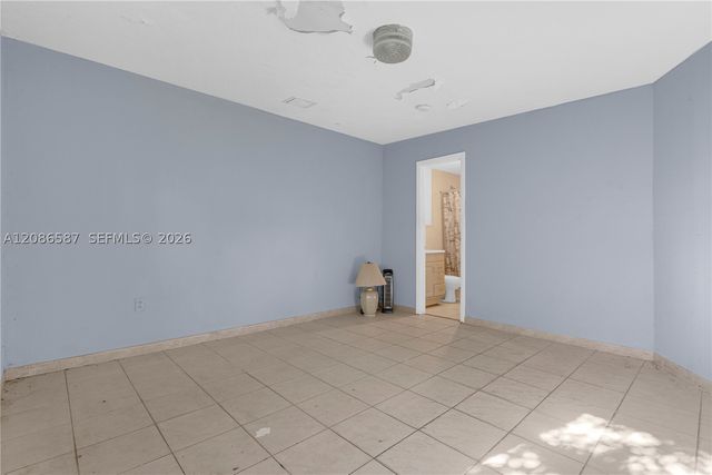 855 NW 130th St, North Miami, FL 33168