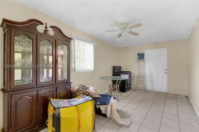 855 NW 130th St, North Miami, FL 33168