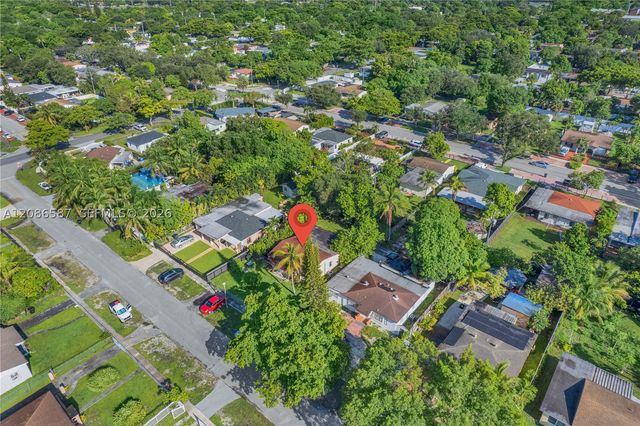 855 NW 130th St, North Miami, FL 33168
