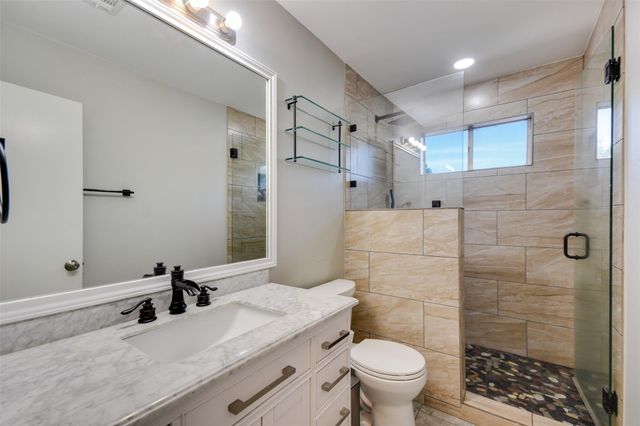 1320 Green Terrace DR, Round Rock, TX 78664