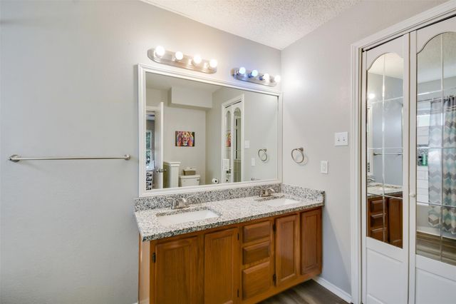1320 Green Terrace DR, Round Rock, TX 78664