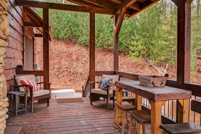 40 Adelaide Trail, Blue Ridge, GA 30513