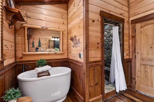 40 Adelaide Trail, Blue Ridge, GA 30513