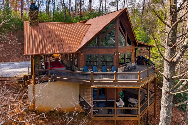 40 Adelaide Trail, Blue Ridge, GA 30513