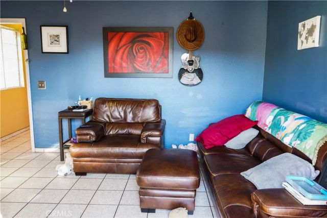 649 S Vancouver Avenue, Los Angeles, CA 90022