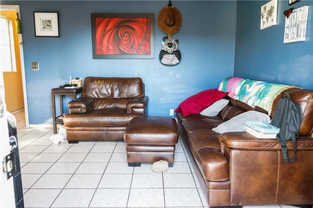 649 S Vancouver Avenue, Los Angeles, CA 90022