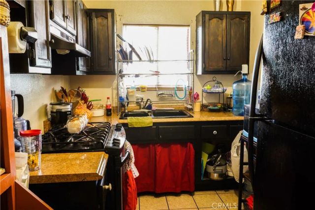 649 S Vancouver Avenue, Los Angeles, CA 90022
