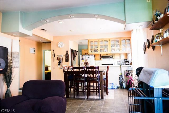 649 S Vancouver Avenue, Los Angeles, CA 90022