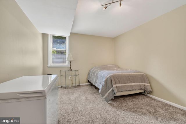 604 SOMERSWORTH WAY, Silver Spring, MD 20902