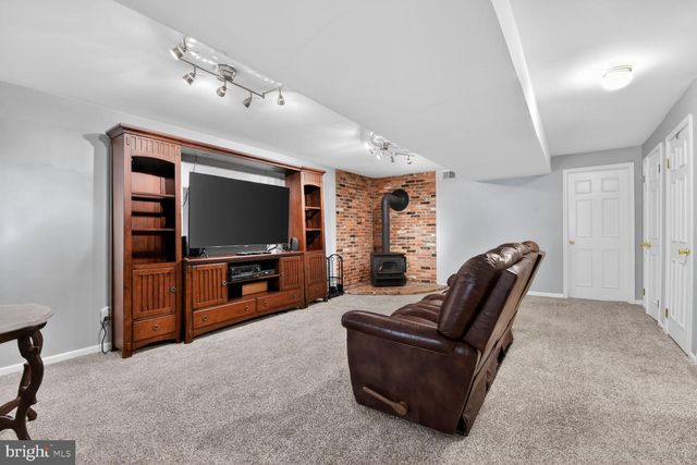 604 SOMERSWORTH WAY, Silver Spring, MD 20902