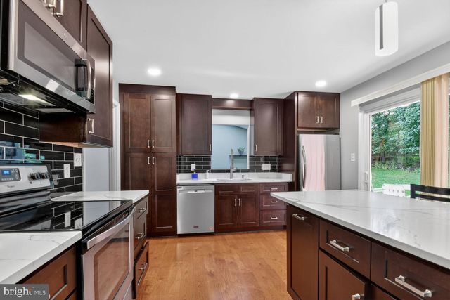 604 SOMERSWORTH WAY, Silver Spring, MD 20902