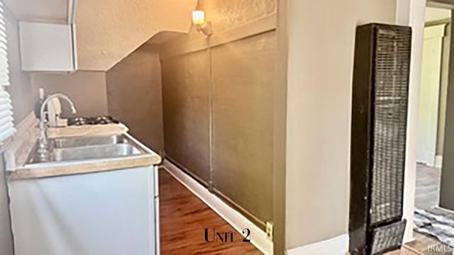 1308 Kinyon Street, South Bend, IN 46616