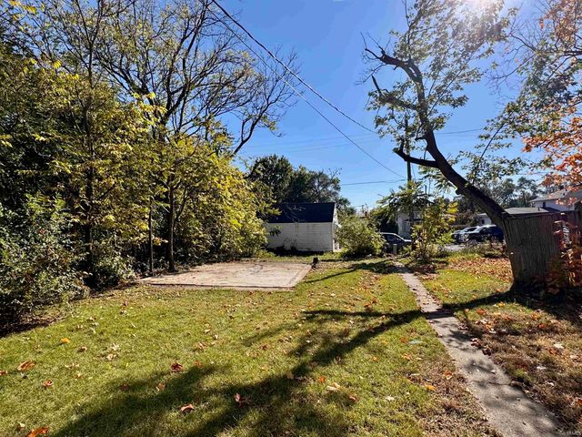 1308 Kinyon Street, South Bend, IN 46616