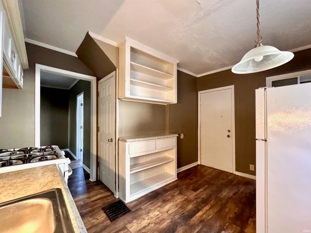 1308 Kinyon Street, South Bend, IN 46616