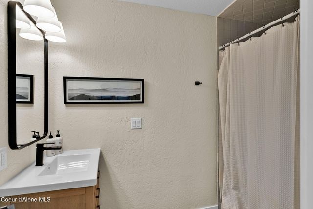 968 N ARMSTRONG DR, Coeur D'alene, ID 83814