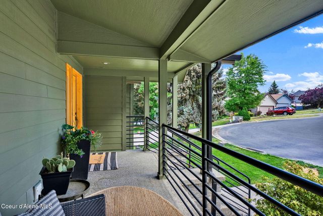 968 N ARMSTRONG DR, Coeur D'alene, ID 83814