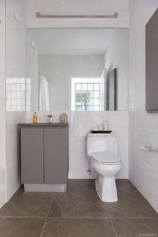 1 Third 1011, Mineola, NY 11501