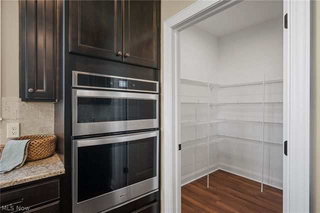 23664 St Andrews Drive, Columbia Station, OH 44028