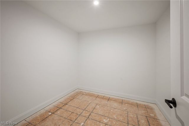 23664 St Andrews Drive, Columbia Station, OH 44028