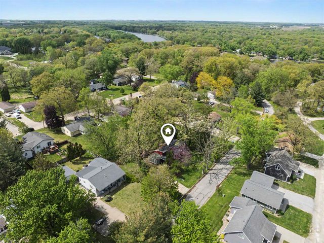 516 Forrest Road, Cedar Falls, IA 50613