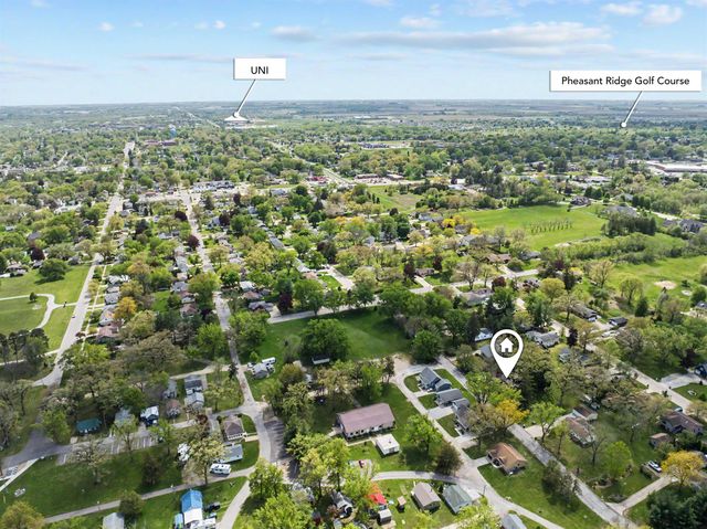 516 Forrest Road, Cedar Falls, IA 50613