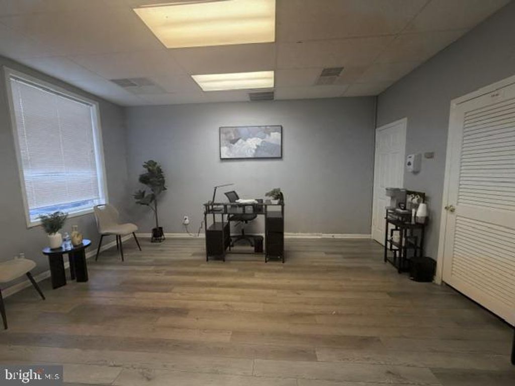 113 WHITE HORSE PIKE W #9, VOORHEES, NJ 08043 — exterior
