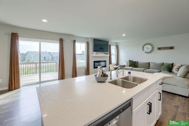 4411 Schilling Drive, Bellevue, NE 68123