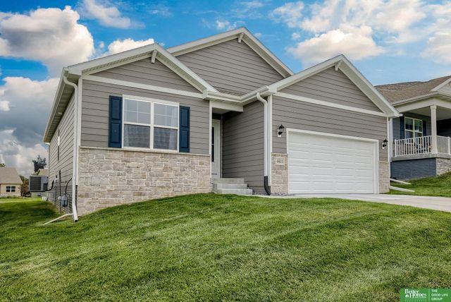 4411 Schilling Drive, Bellevue, NE 68123