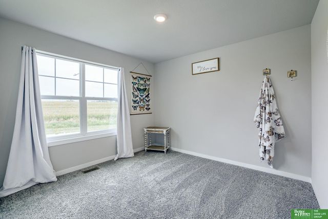 4411 Schilling Drive, Bellevue, NE 68123