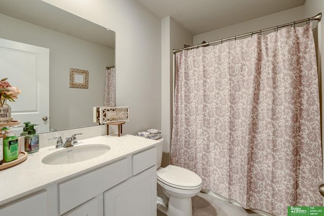 4411 Schilling Drive, Bellevue, NE 68123