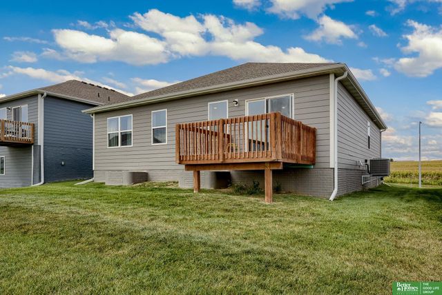 4411 Schilling Drive, Bellevue, NE 68123