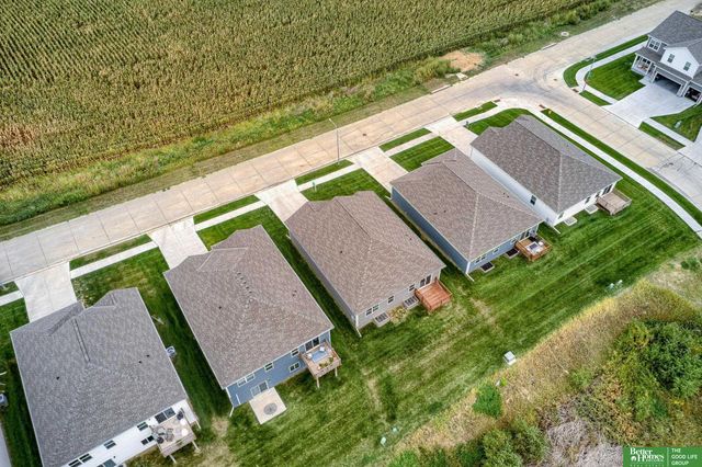 4411 Schilling Drive, Bellevue, NE 68123
