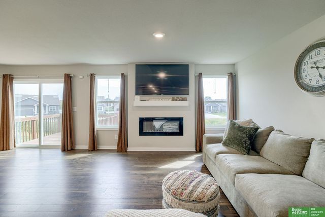 4411 Schilling Drive, Bellevue, NE 68123