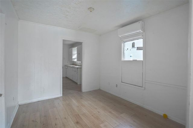 3003 Amboy Street, Houston, TX 77026