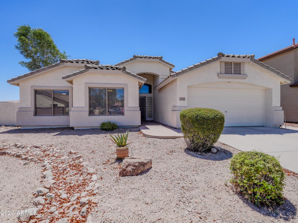 23041 S 212TH Place, Queen Creek, AZ 85142 — photo 2