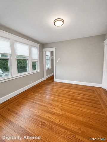 207 Helen Street 2nd Floor, Hamden, CT 06514