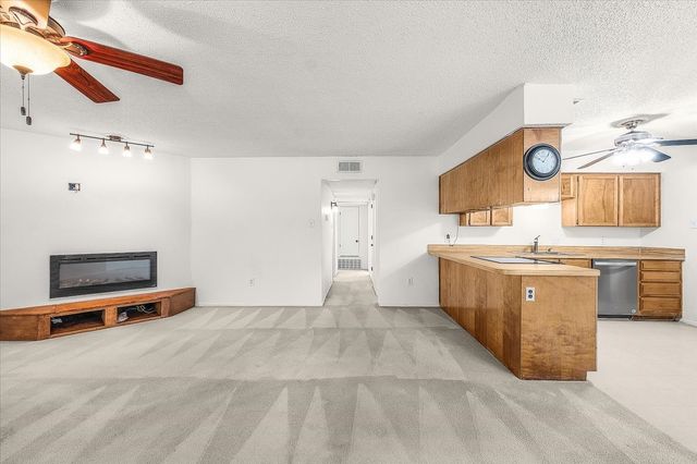 2709 Willow Bend, Bedford, TX 76021