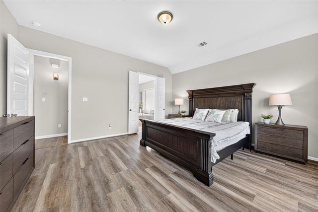 5002 Morrison Drive, Manvel, TX 77578